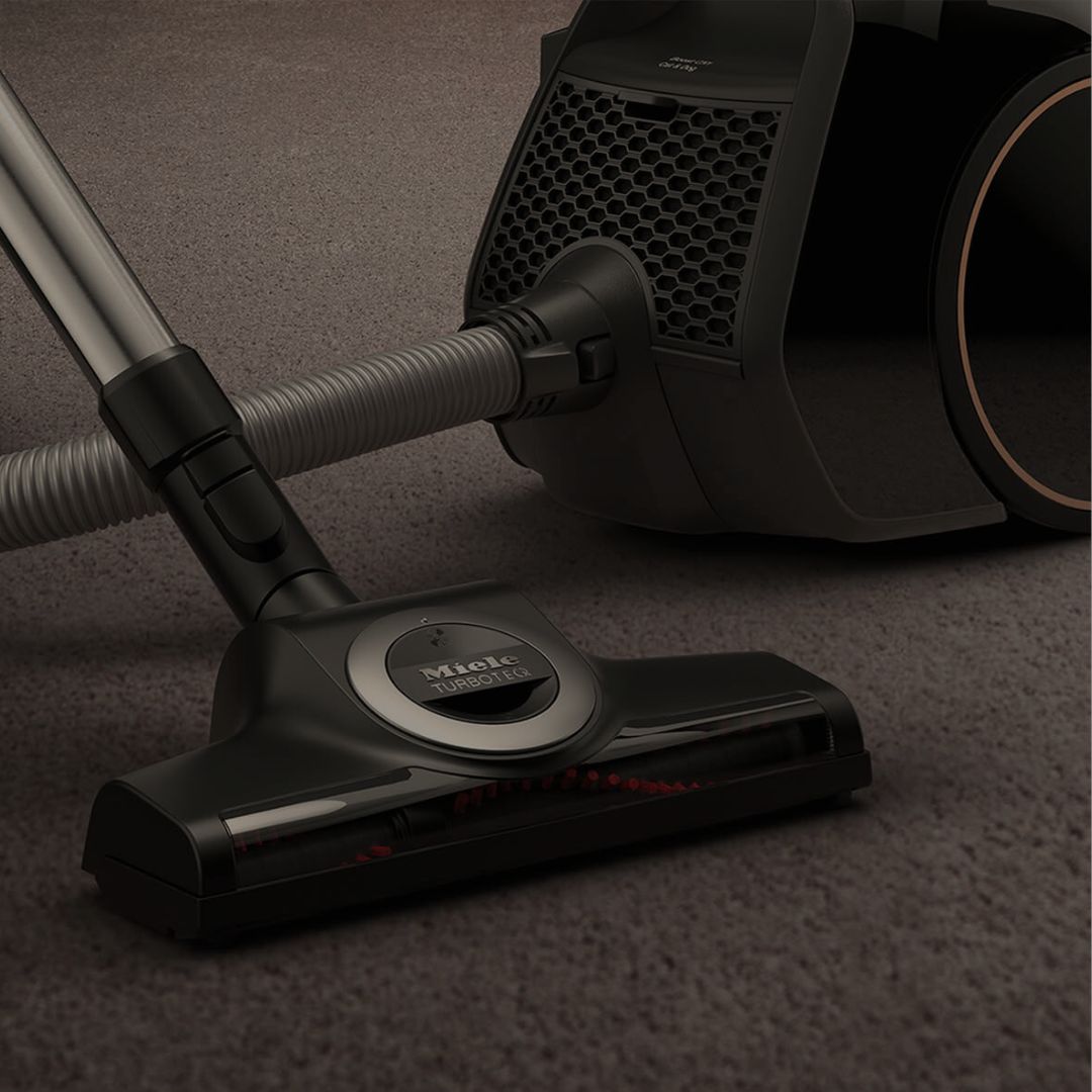 Vacuum & Floor care spare parts: Filters, heads, tools, handles and more.